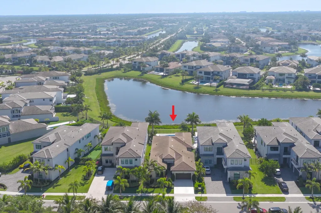9948 Espresso Manor Boca Raton FL 33496