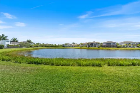 9948 Espresso Manor Boca Raton FL 33496