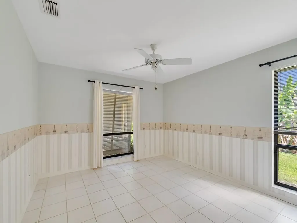 1070 47th Avenue SW Vero Beach FL 32968