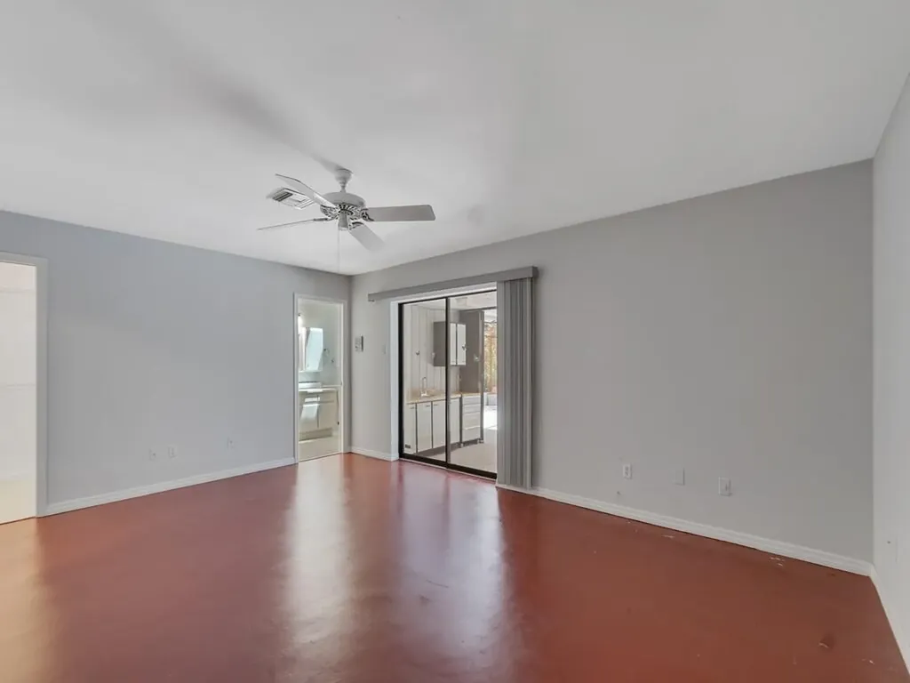 1070 47th Avenue SW Vero Beach FL 32968