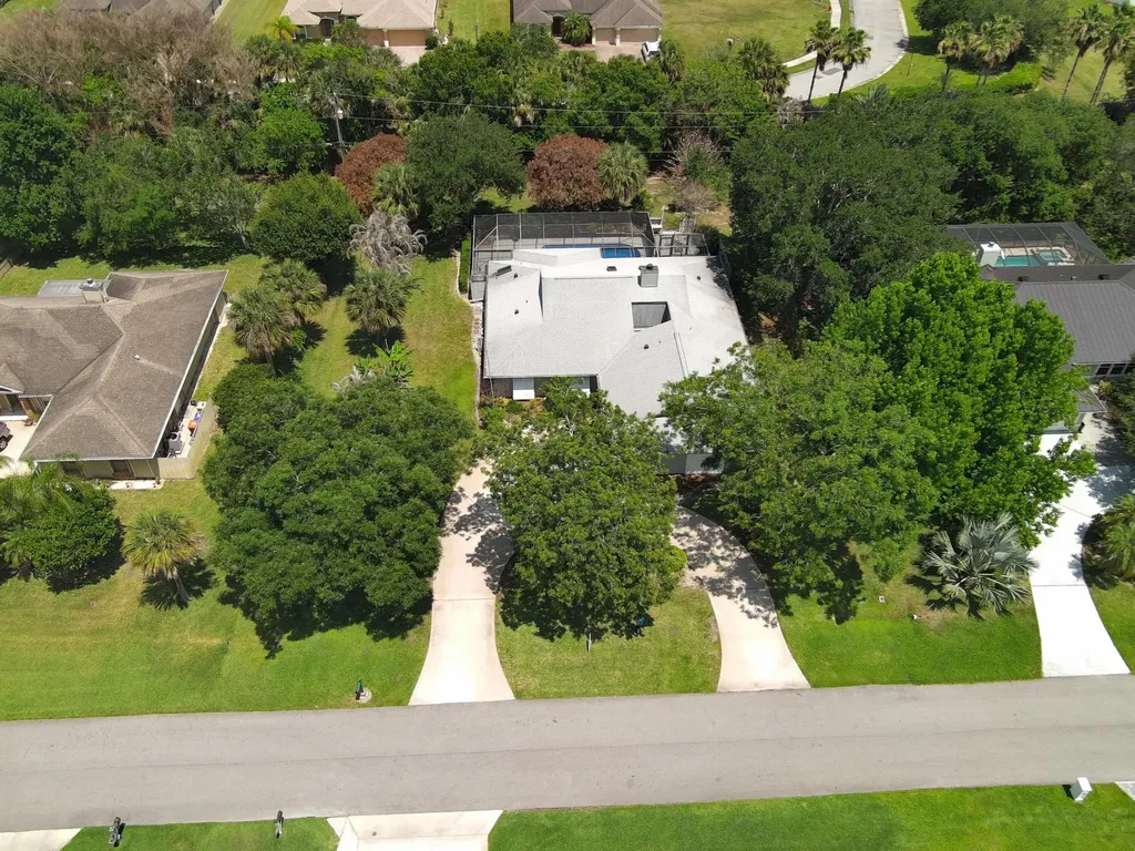 1070 47th Avenue SW Vero Beach FL 32968