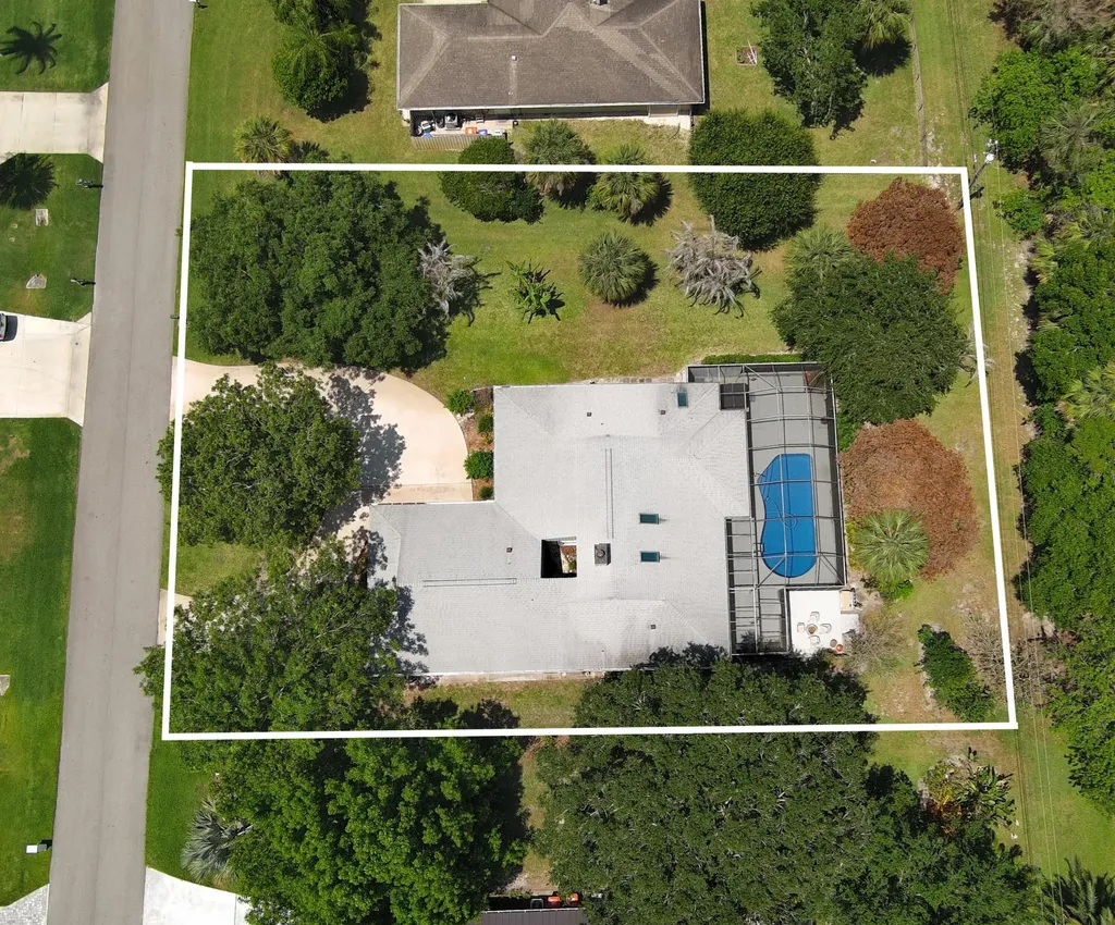 1070 47th Avenue SW Vero Beach FL 32968