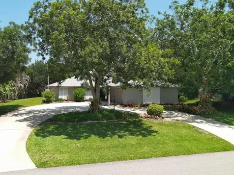 1070 47TH Avenue SW Vero Beach FL 32968