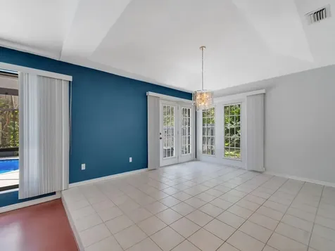 1070 47th Avenue SW Vero Beach FL 32968