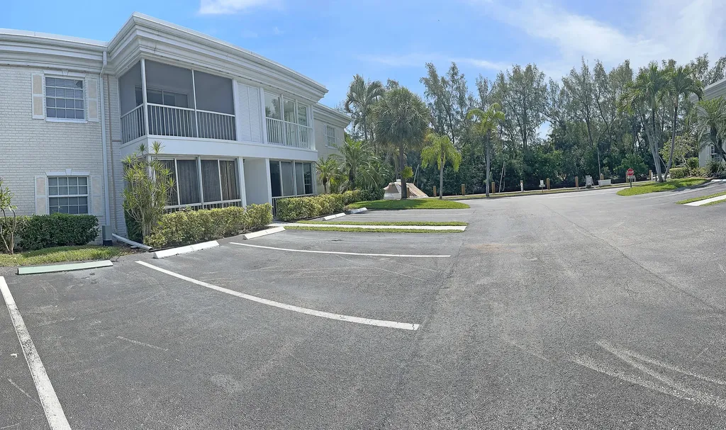 6299 Bay Club Drive Fort Lauderdale FL 33308