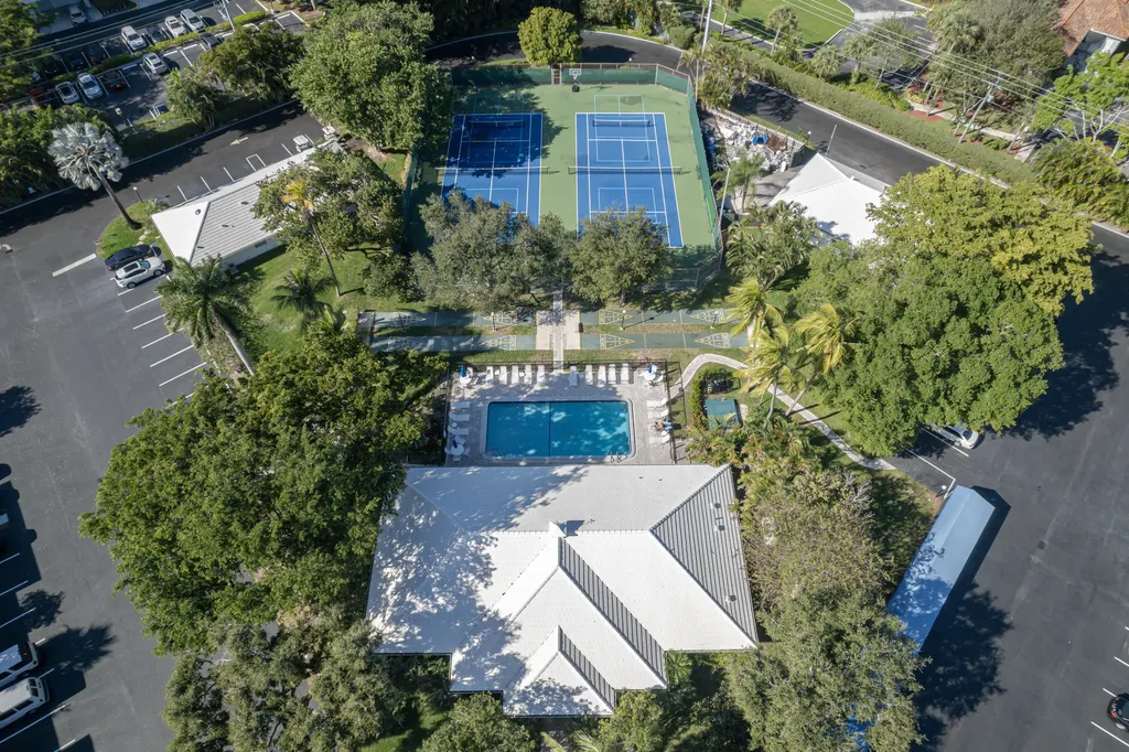 6299 Bay Club Drive Fort Lauderdale FL 33308