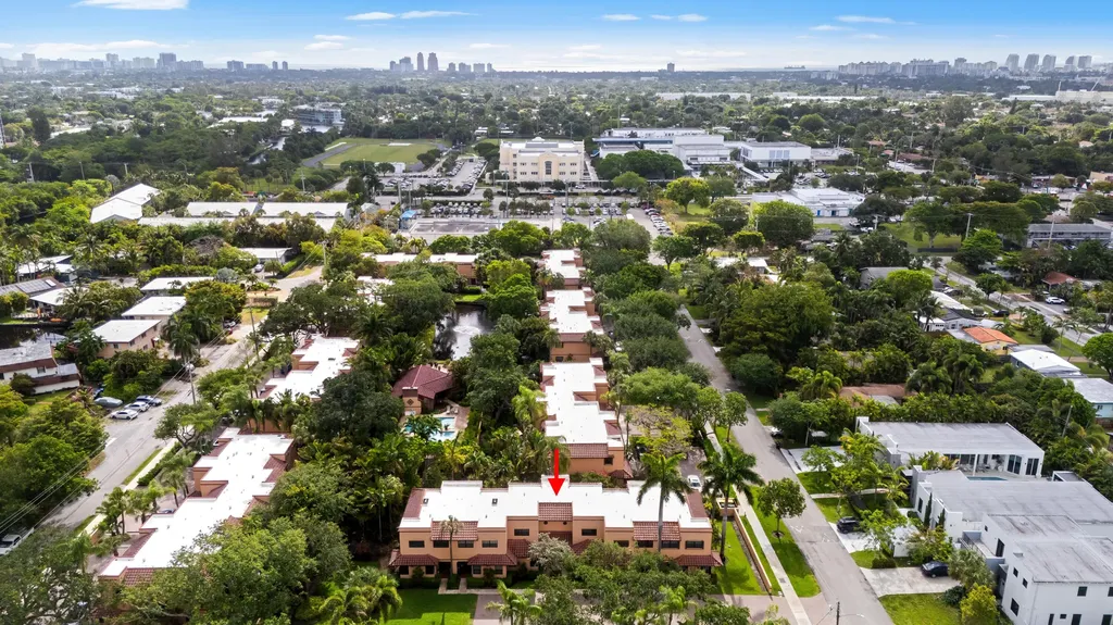 201 NE 16th Place Fort Lauderdale FL 33305