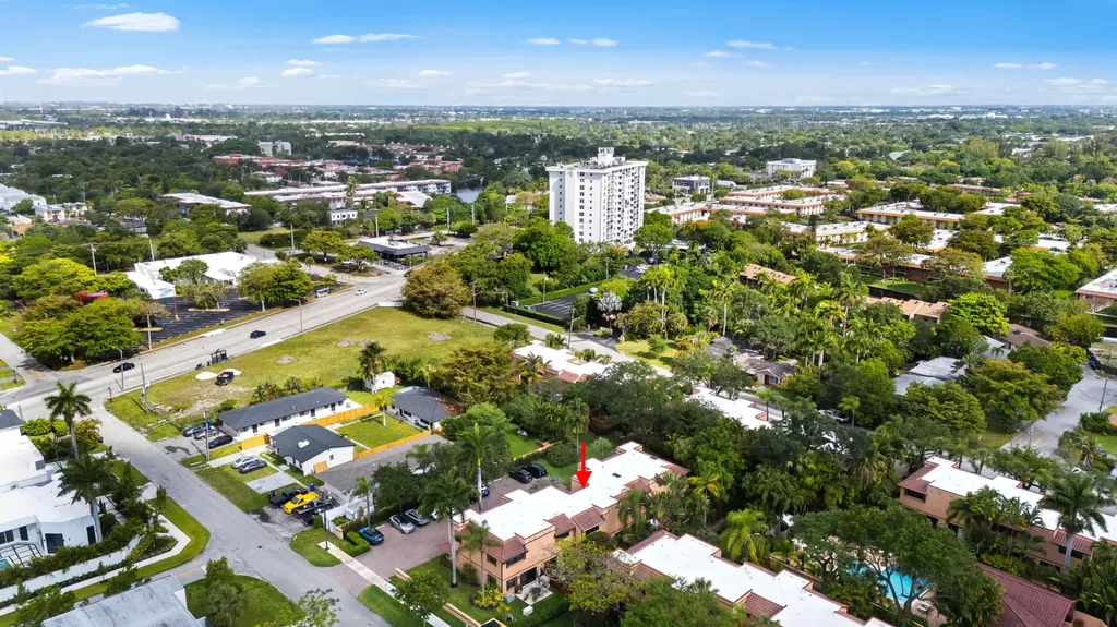 201 NE 16th Place Fort Lauderdale FL 33305