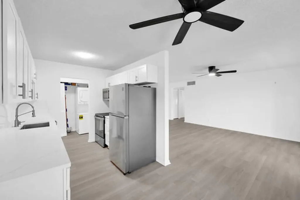 150 Pineview Road Jupiter FL 33469