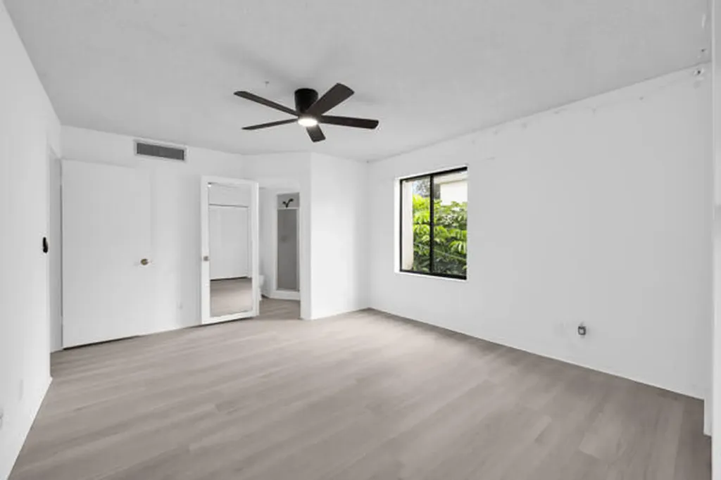 150 Pineview Road Jupiter FL 33469