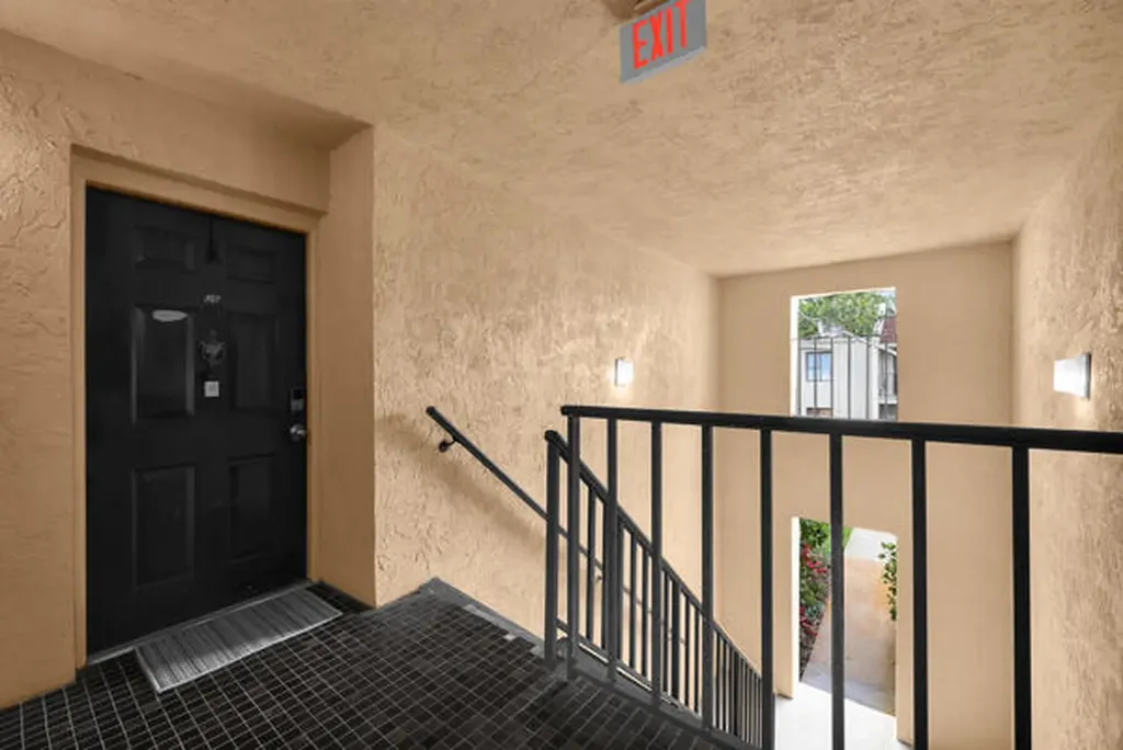 150 Pineview Road Jupiter FL 33469