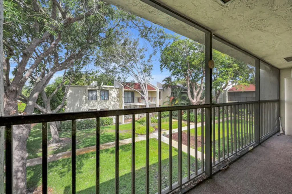 150 Pineview Road Jupiter FL 33469