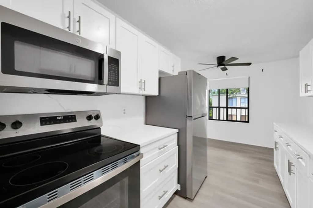 150 Pineview Road Jupiter FL 33469