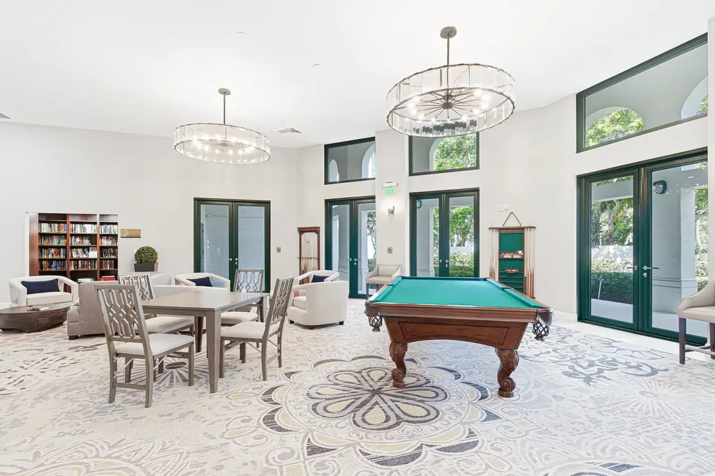 100 SE 5th Avenue Boca Raton FL 33432