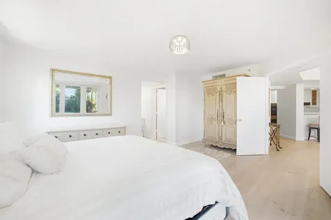 100 SE 5th Avenue Boca Raton FL 33432