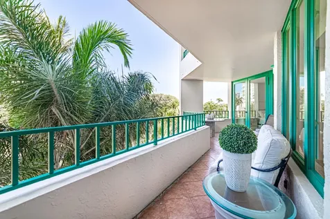 100 SE 5th Avenue Boca Raton FL 33432