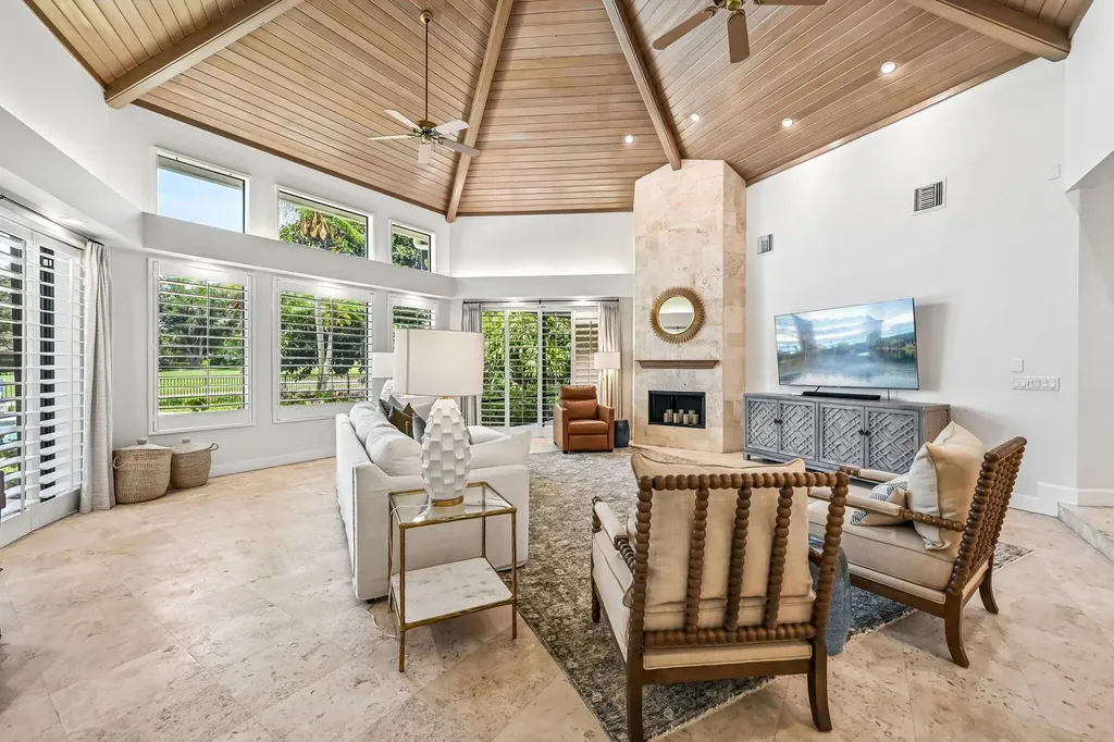 15 Carrick Road Palm Beach Gardens FL 33418