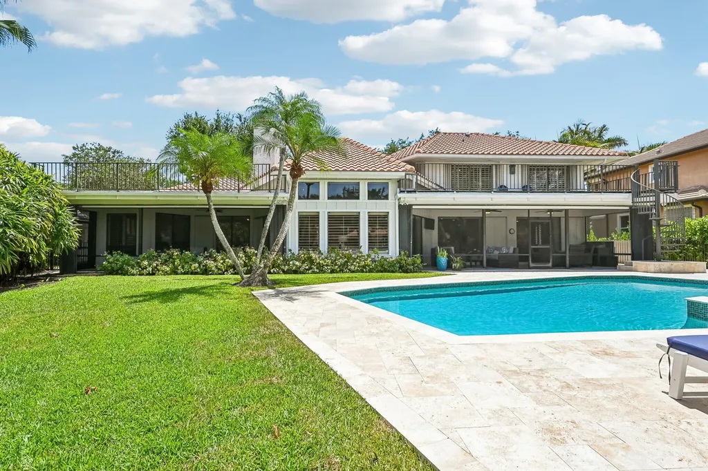 15 Carrick Road Palm Beach Gardens FL 33418