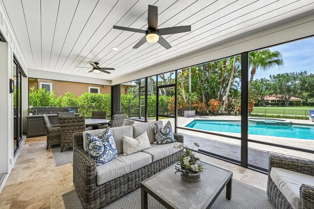 15 Carrick Road Palm Beach Gardens FL 33418