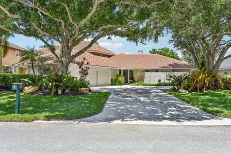 15 Carrick Road Palm Beach Gardens FL 33418