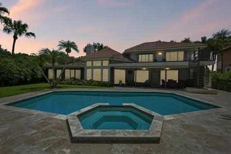 15 Carrick Road Palm Beach Gardens FL 33418