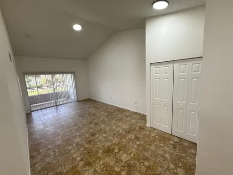 2851 N Oakland Forest Drive Oakland Park FL 33309