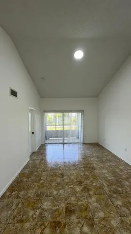 2851 N Oakland Forest Drive Oakland Park FL 33309