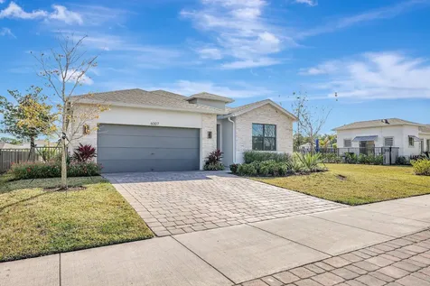 6007 SE Skyblue Circle Stuart FL 34997