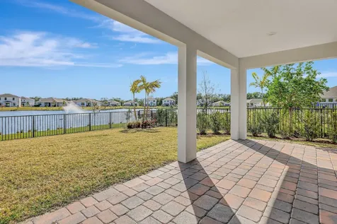 6007 SE Skyblue Circle Stuart FL 34997