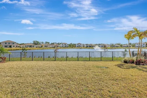 6007 SE Skyblue Circle Stuart FL 34997