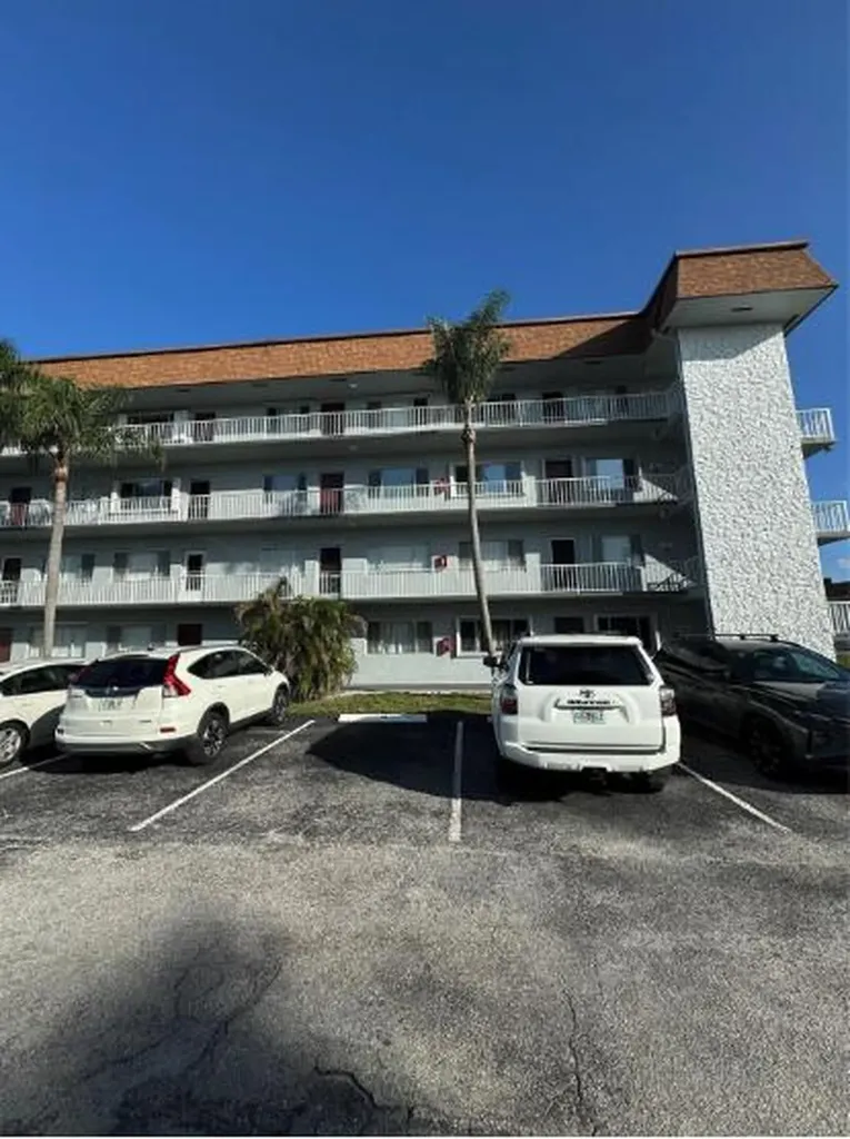 6289 Lear Drive Atlantis FL 33462