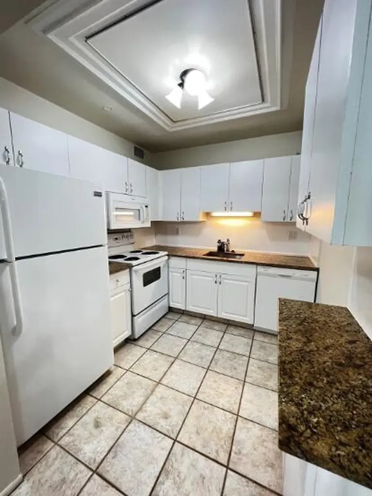 6289 Lear Drive Atlantis FL 33462