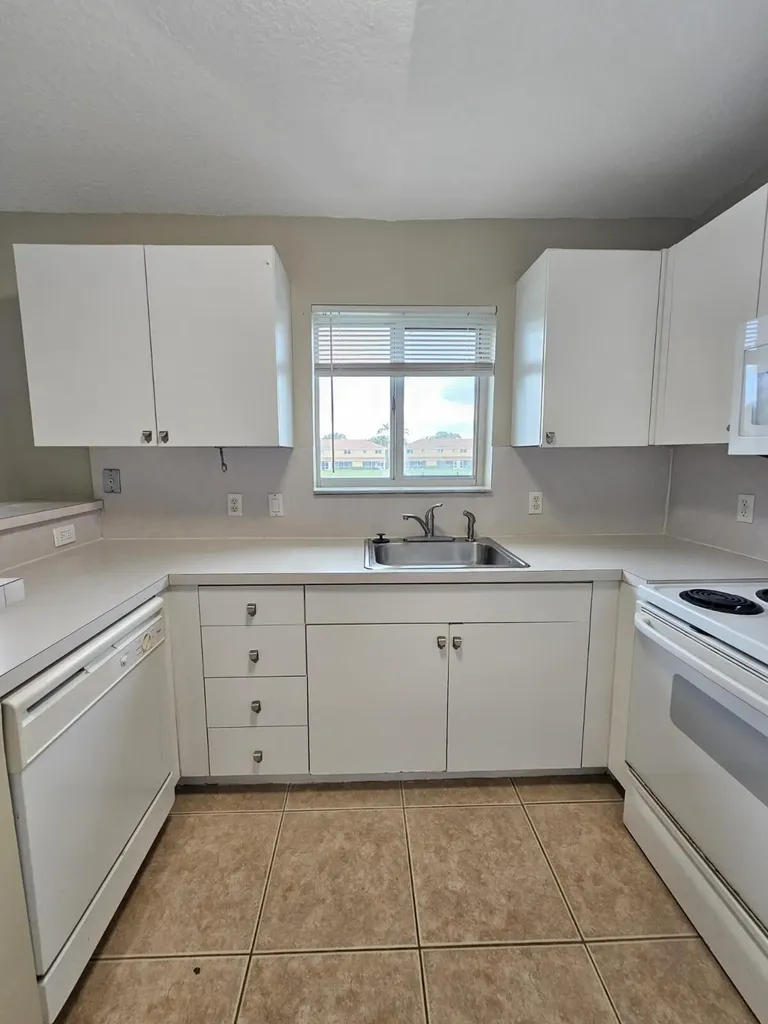 3490 Briar Bay Boulevard West Palm Beach FL 33411