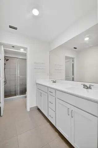 6933 N Harbours Edge Avenue Lake Worth FL 33467
