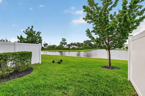 6933 N Harbours Edge Avenue Lake Worth FL 33467