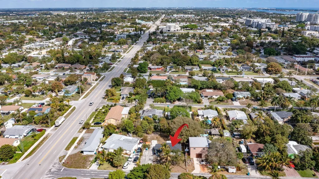 113 SE 8th Avenue Boynton Beach FL 33435