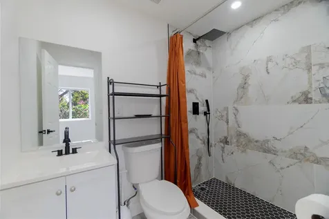 113 SE 8th Avenue Boynton Beach FL 33435