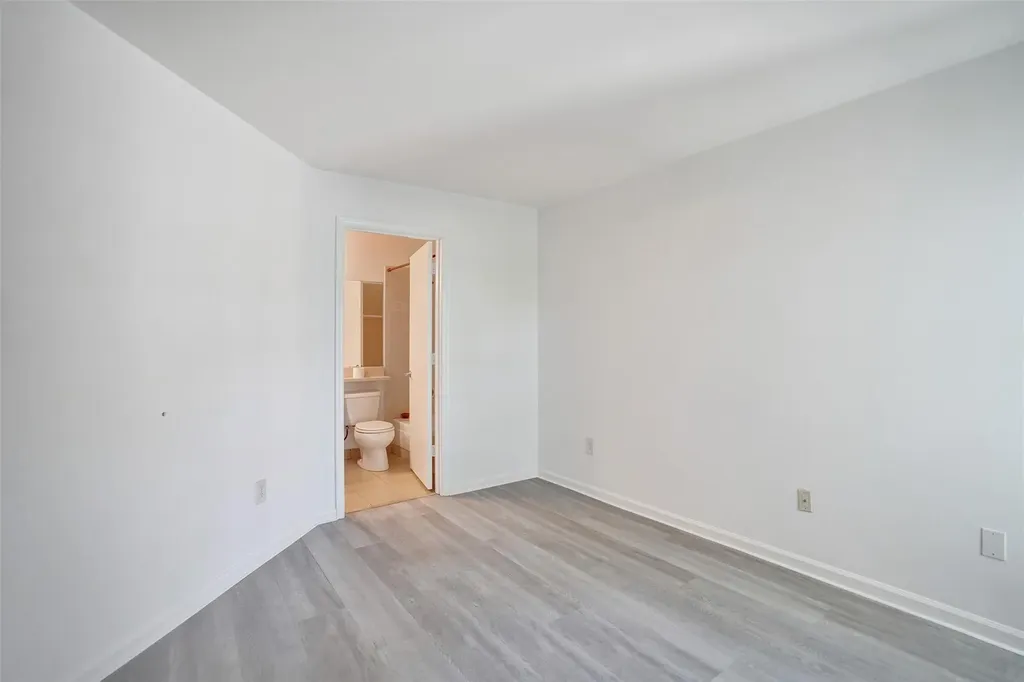 1050 Crystal Way Delray Beach FL 33444