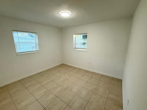 912 SE Tarpon Avenue Stuart FL 34994
