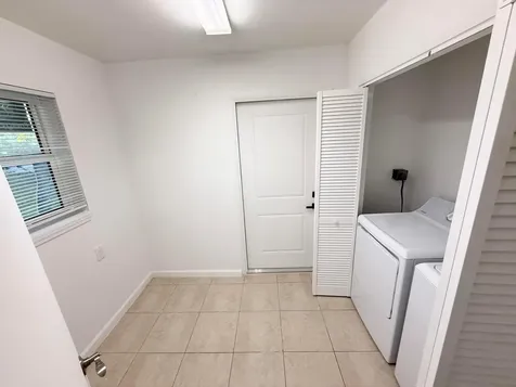 912 SE Tarpon Avenue Stuart FL 34994