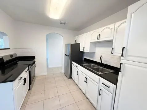 912 SE Tarpon Avenue Stuart FL 34994