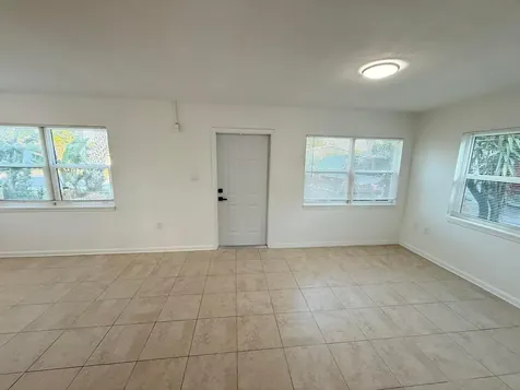 912 SE Tarpon Avenue Stuart FL 34994