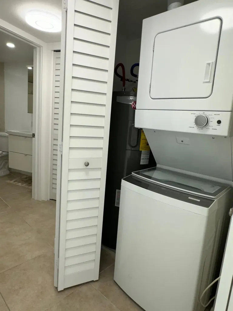 3095 N Course Drive Pompano Beach FL 33069