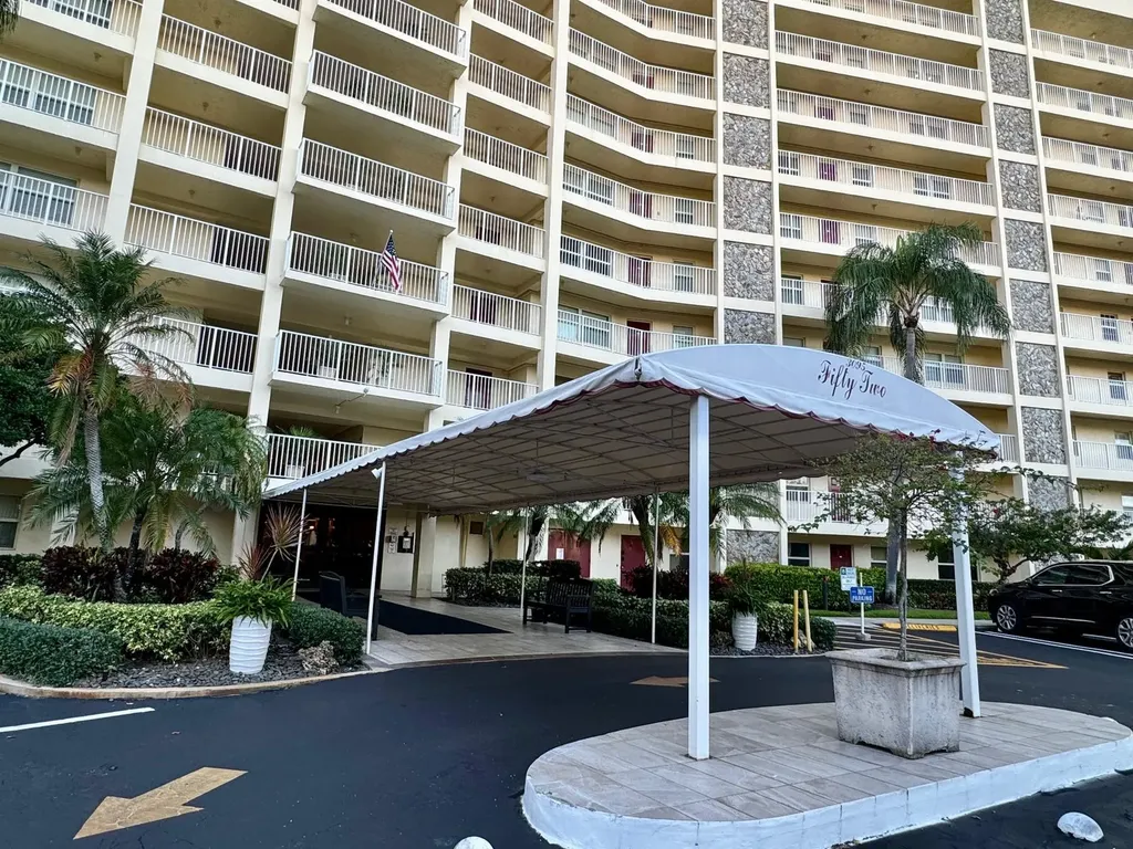 3095 N Course Drive Pompano Beach FL 33069