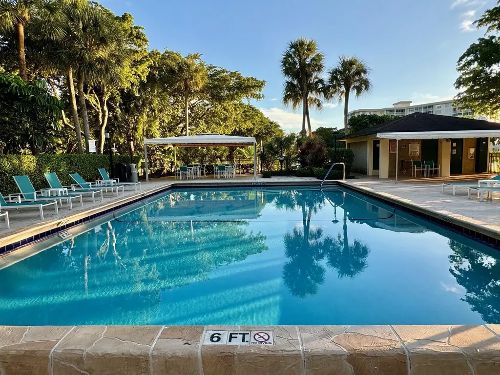 3095 N Course Drive Pompano Beach FL 33069