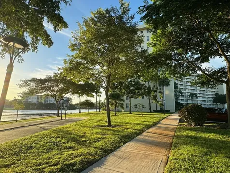 3095 N Course Drive Pompano Beach FL 33069