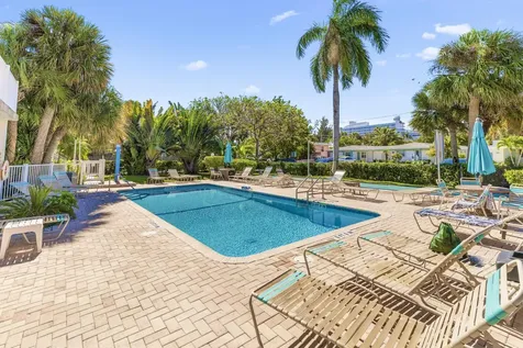 3225 NE 16th Street Pompano Beach FL 33062