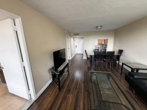 9491 Evergreen Place Davie FL 33324