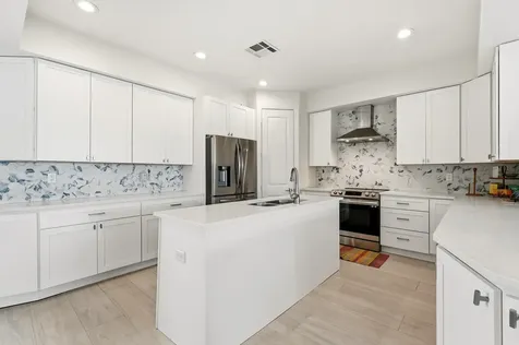 1123 Granada Hutchinson Island FL 34949