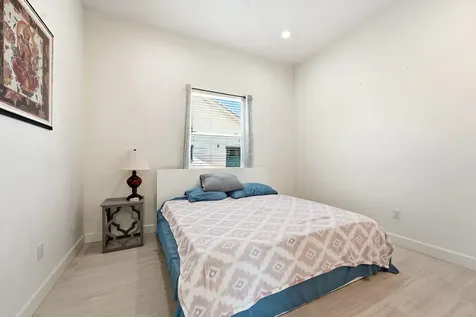1123 Granada Hutchinson Island FL 34949